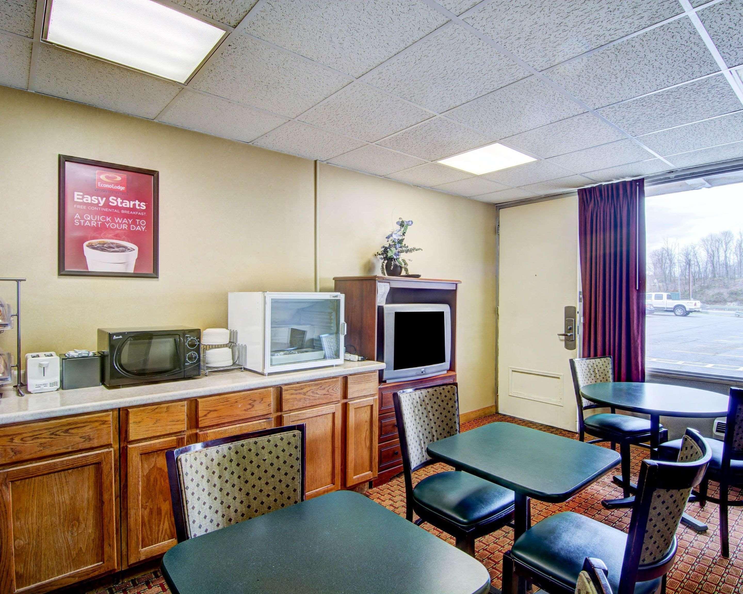 Econo Lodge Wytheville I-77 & I-81 Εξωτερικό φωτογραφία