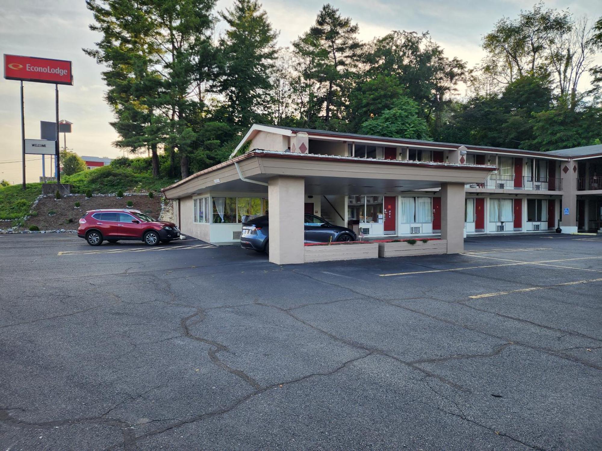 Econo Lodge Wytheville I-77 & I-81 Εξωτερικό φωτογραφία