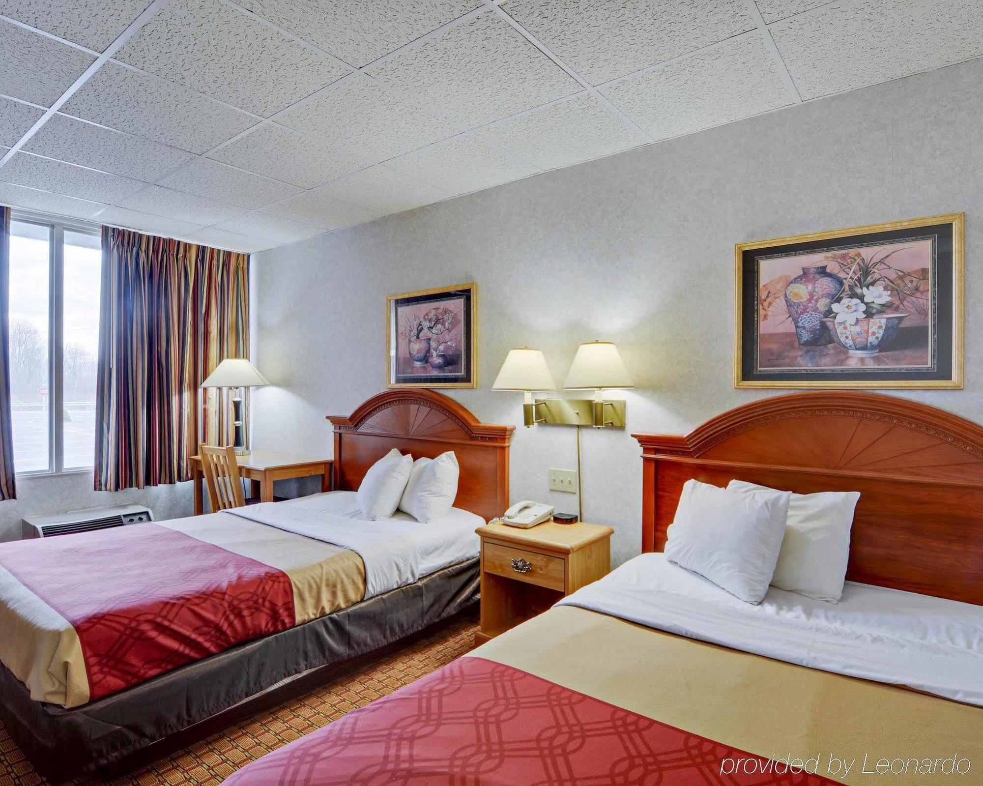 Econo Lodge Wytheville I-77 & I-81 Εξωτερικό φωτογραφία